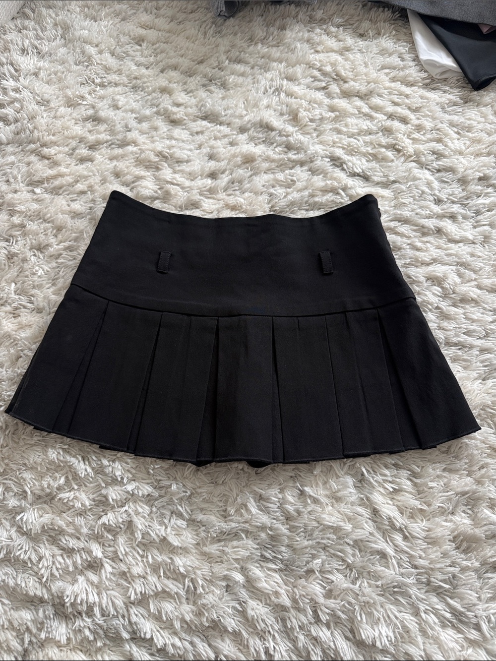 Tiger Mist Black Pleated Mini Skirt